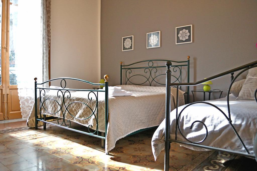Residenza Di Maggio Bed & Breakfast Palermo Cameră foto